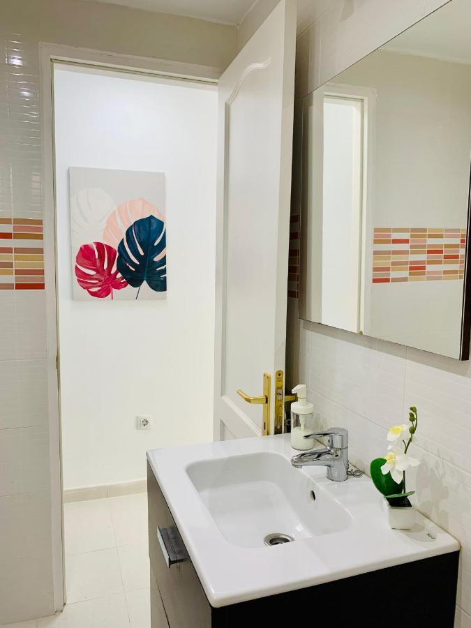 Marina Apartment Tías Екстериор снимка