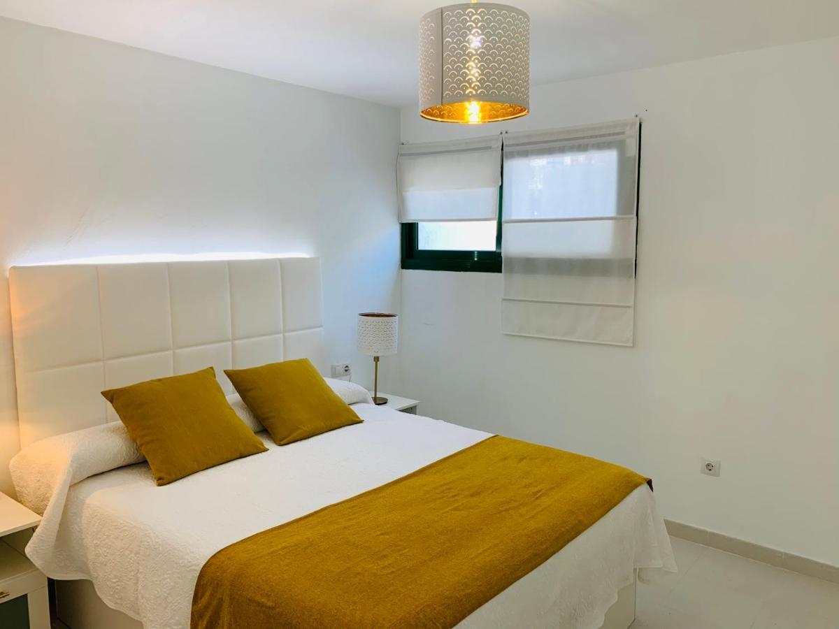 Marina Apartment Tías Екстериор снимка